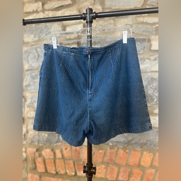 Cotton Ginny denim shorts - Picture 2 of 3